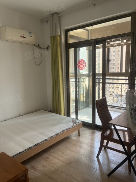 恒盛豪庭_电梯两室_三台空调_适合陪读住家