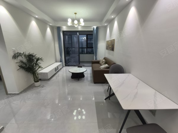 包河工业园_云川雅筑_精装两室加衣帽间_可短租可月付_汽车城