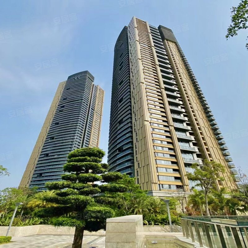 李进 2021-08-03:08:52 双玺二期海之门户型特点是以200㎡以上的大