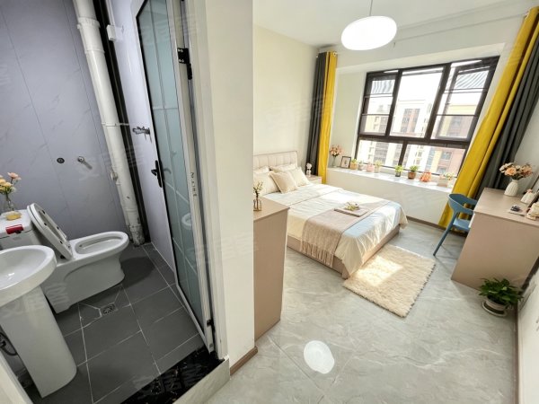 我是房東_新语华庭_免租5天_给钱就租_体校_中建智立方沪上