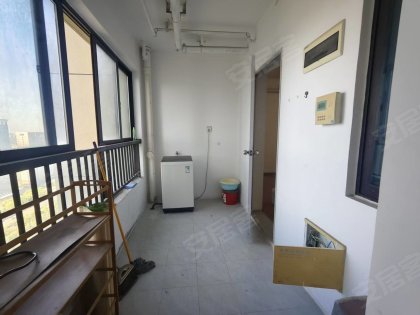 汇景城市中心_4室2厅2卫__周边有商场