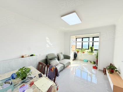 房东自住定制衣柜_有地暖全屋一级能耗_近地铁_拎包入住