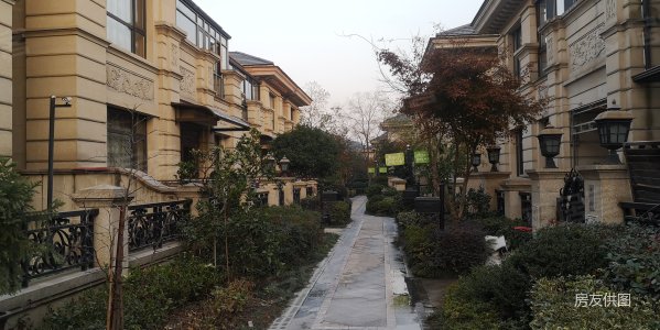 昆玉九里 豪宅私家花园环境好小独栋别墅