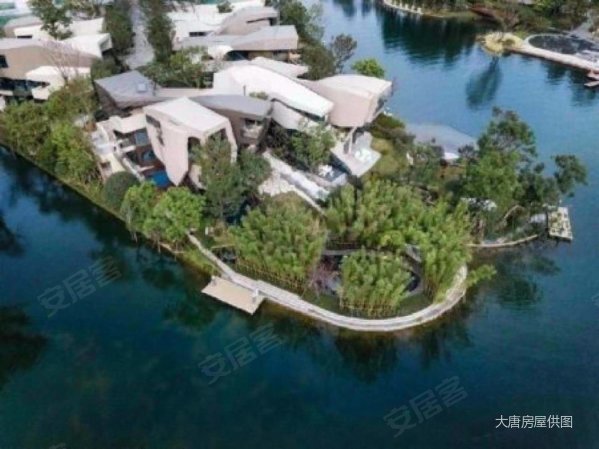成都房产网>成都二手房>天府新区二手房>麓山二手房>麓湖生态城黑蝶贝