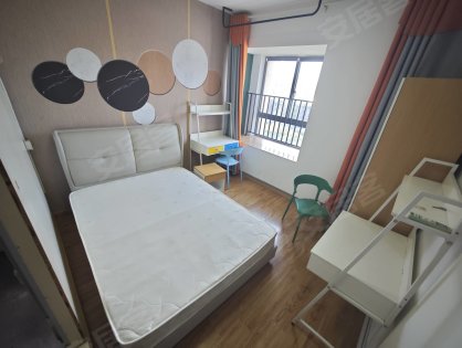 无钟介费_三里庵之心城国购中心_大富鸿学府独卫可月付民水民电