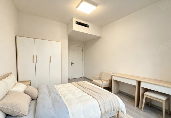天下锦城温莎城_租房不用到处乱跑_这间住完只想不到_月付短租
