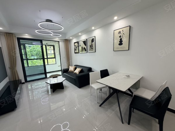 云川雅筑精装两室_全屋瓷砖_拎包入住_近国轩_国开公馆_青网