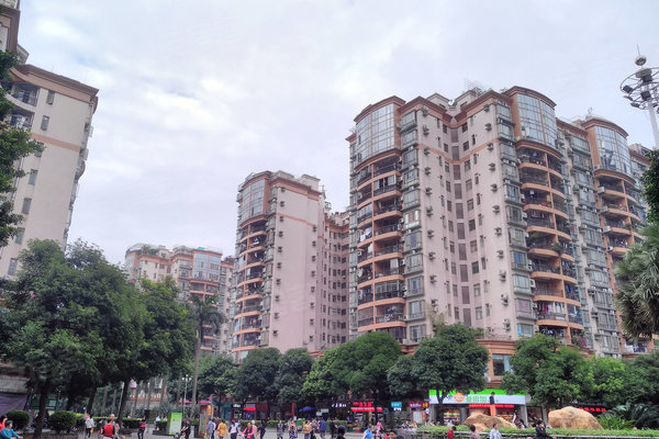 广州骏景花园人口_广州各区人口图(3)