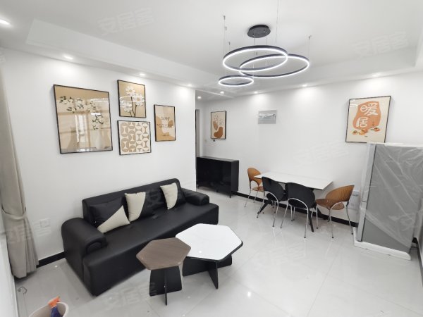湖畔义乐_业主自住精装_两室全屋定制_停车方便_随时看房