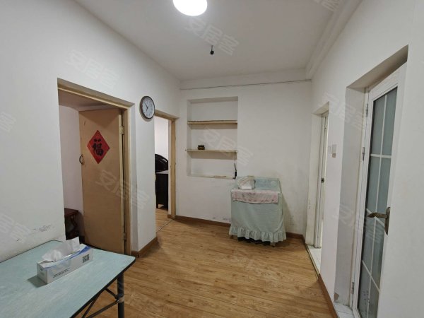 铁路二村_2室1厅1卫__53平米