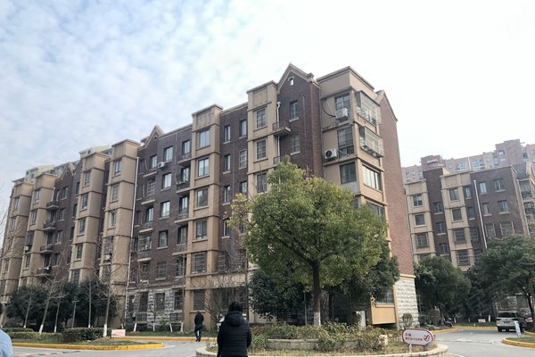 无锡房产网>无锡二手房>嘉友水岸观邸>谭凡解读嘉友水岸观邸小区户型