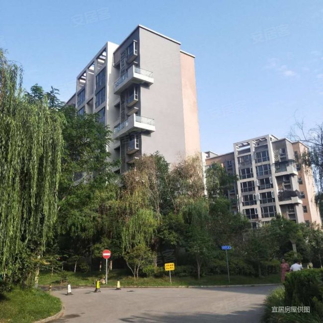 西安房产网>西安二手房>鄠邑二手房>鄠邑城区二手房>荣华水岸新城>650