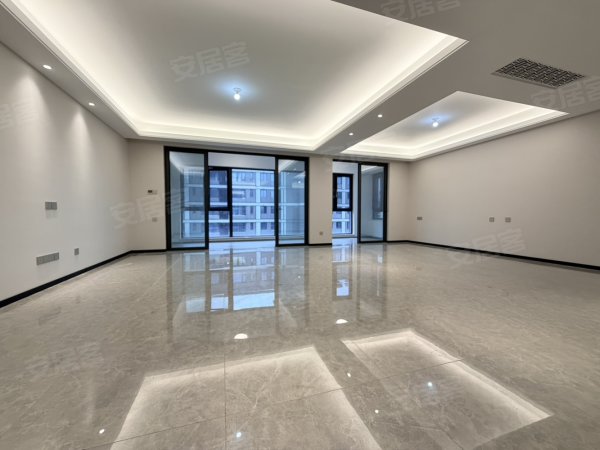 新上珺和府高端园林风_一梯一户精装180平_超大横厅可住办工