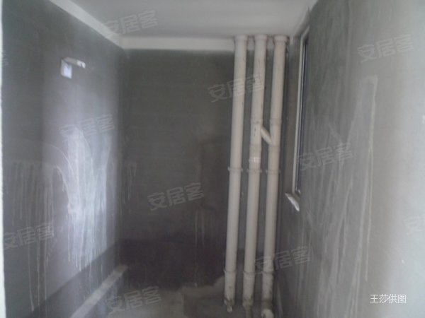 城北高档小区,风雅乐府 loft户型 宽敞大气 可做一手办理高清图片
