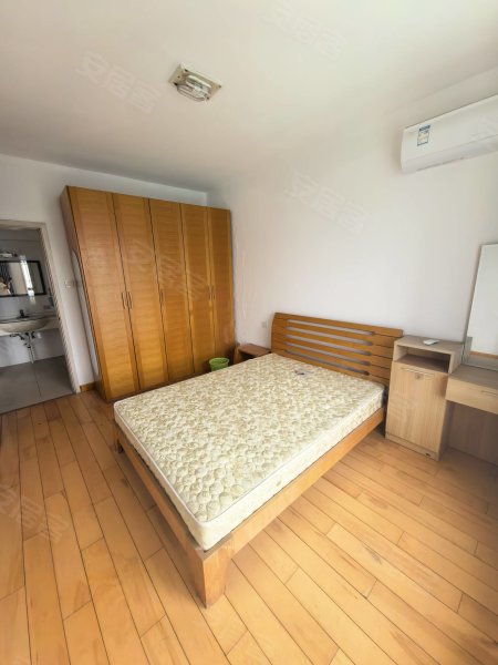 望江花园_家具家电齐全_随时看房_户型好_地段好_拎包入住