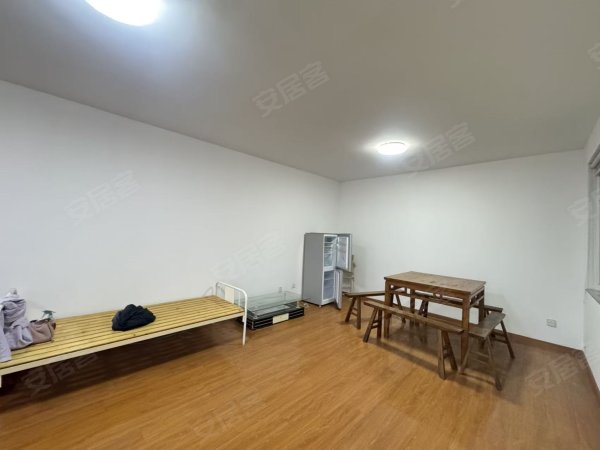 近省二院_兴海苑D区精装两室电梯房__家具家电齐全_拎包入住