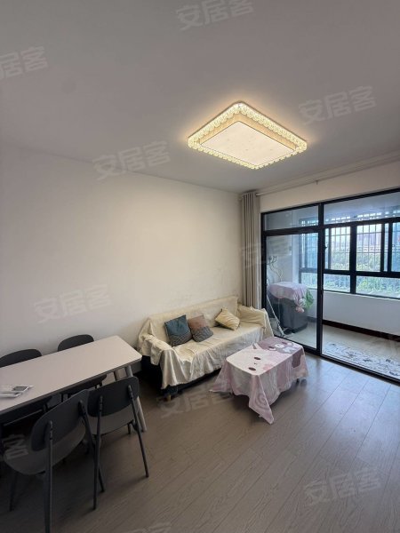 龙谷华庭_精装两室_家具家电_齐全拎包_即住随时看房