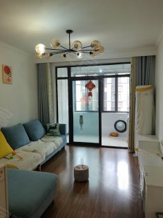 花园洋房，4室1厅1卫。精装修拎包入住。