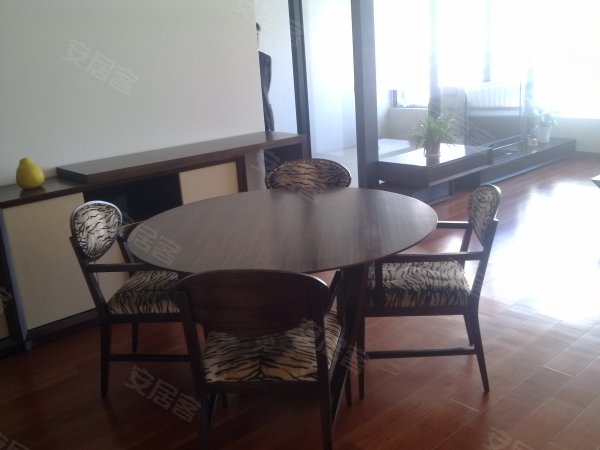 例如我们公司公户里只有2万元,需要购买一批原