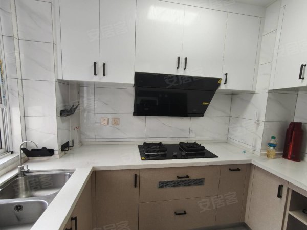 西子曼城_暖气_全屋定制_全屋纱窗_拎包入住