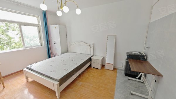 兴园小区(南区)_电梯房_20平_4室1厅1卫