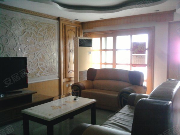 .011-03-18发布-锦绣花园一期二手房, 5室3厅5