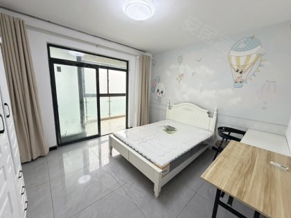 封闭阳台独卫_图书馆地铁口_有厨房_随时看房_随时可住