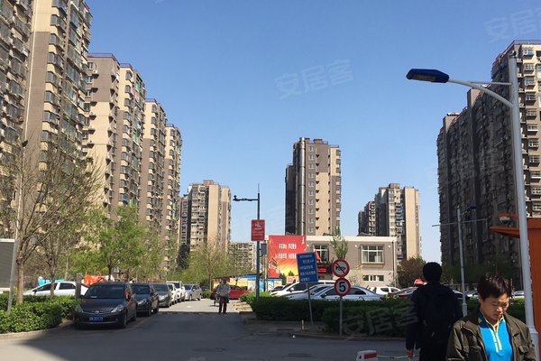南庭新苑人口_南庭新苑一居室户型图(2)