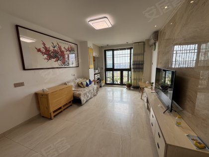 文一名门广场3室自住精装修，家具家电齐全，拎包入住