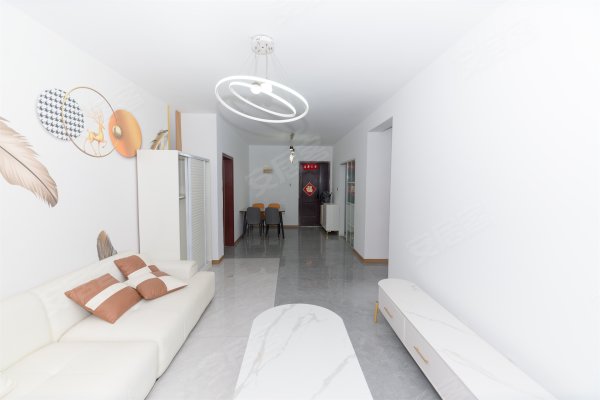 绿地滨湖国际花都_2室2厅1卫__电梯房_83平米