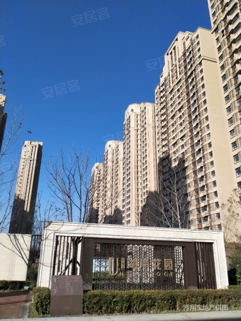 金辉优步湖畔