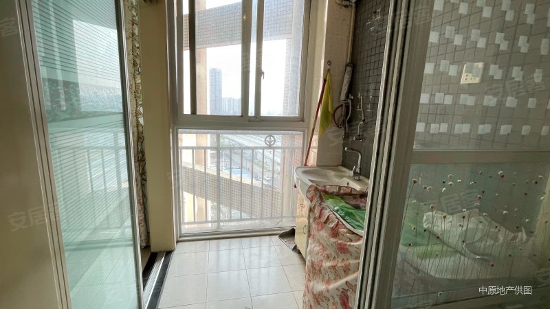西岸观邸企业力荐诚意出售