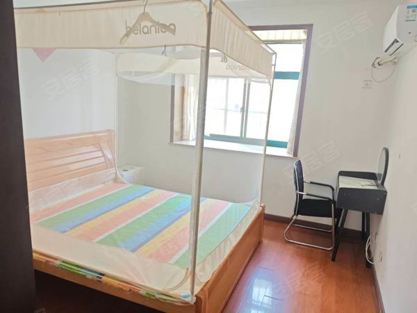 金谷园_固镇路学校对面近地铁_高层电梯家电家具全_急租