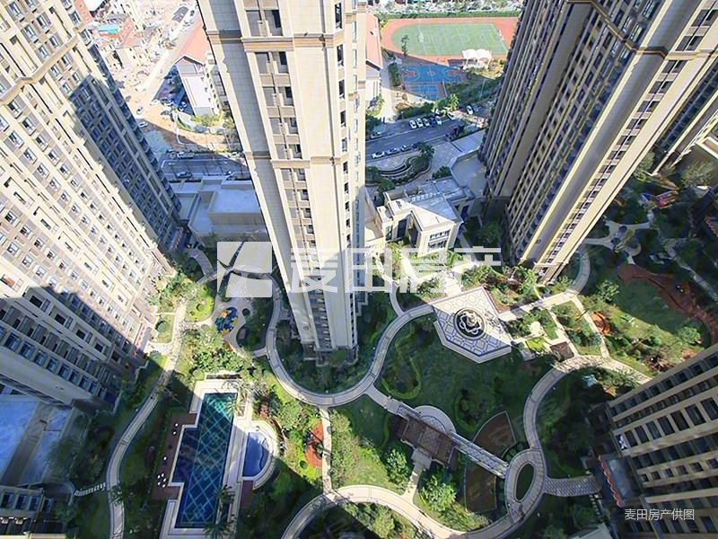 建发中央天成4室2厅2卫186.8㎡南北1120万