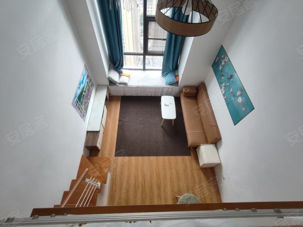 LOFT_金大地时代天街_精装修_拎包入住