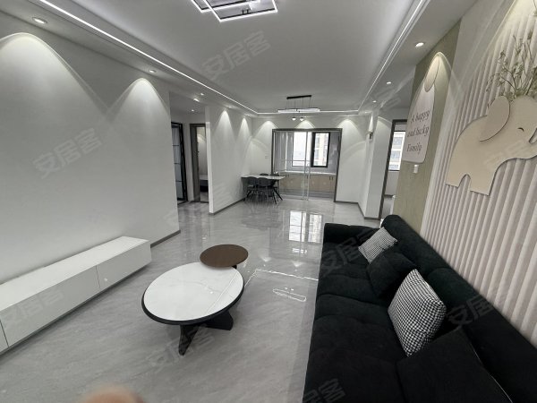 磨店冬景苑精装两室，价格美丽，全屋瓷砖吊顶，民水民电，电梯房