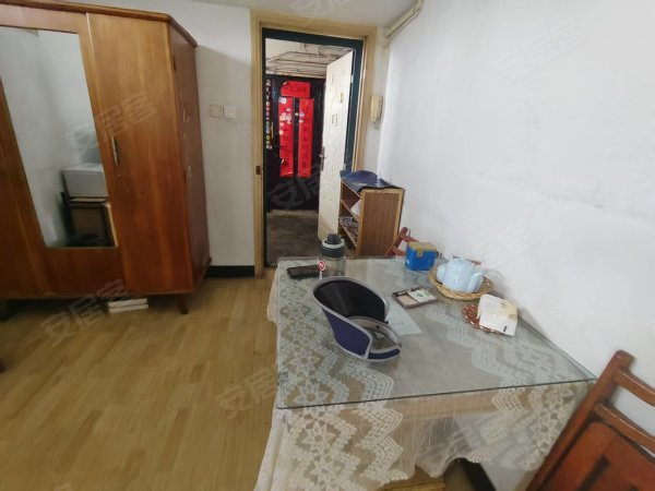 琥珀北村6楼有钥匙真实图片_拎包入住_急租房源_通风好