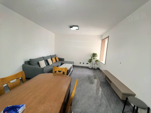 精装两室出租_康桥学校_地铁口_医院旁_综保区