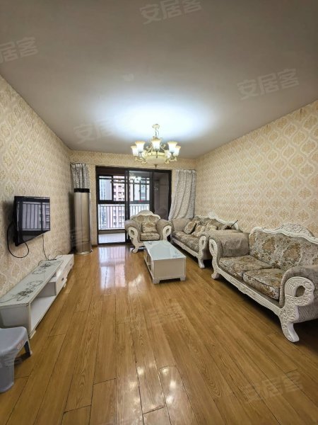 实拍图_橡树湾二期三室两厅两卫家电家具齐全拎包入住