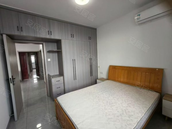 惠园E区一室整租_现房_拎包入住_朝南_大衣橱_民用水电燃