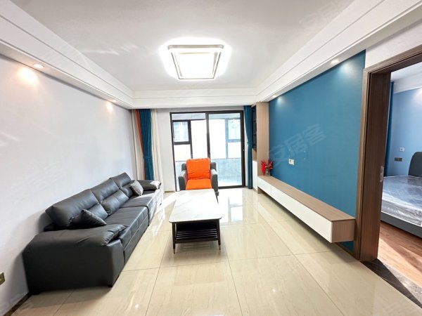 新出实拍家装_业主自住装修_全屋定制_禹洲中央城三期_边户
