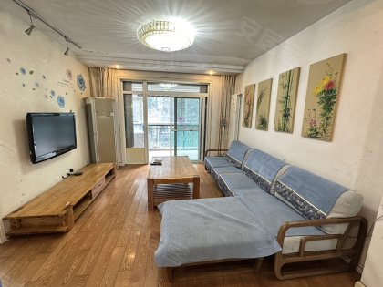 本人实拍无虚假_上海曙光医院_S1号线旁_住家三室急租的