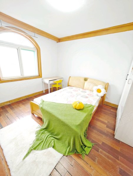 一里井地铁口_大润发_杏林_朝南主卧_随时看房_费