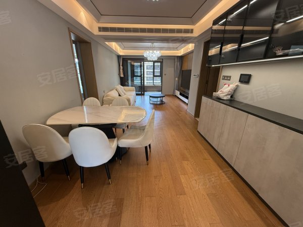 融创壹号院_拎包入住_采光好_百利中心_多套能看_蔚蓝商务港