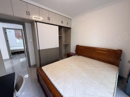 滨湖润园_业主自住装修_全屋瓷砖定制衣柜_五号线_四中对面
