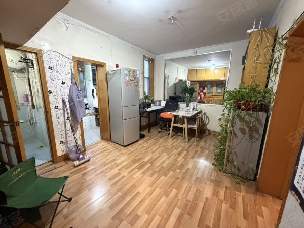 地铁五号线市三院站口_供电西村_两室一厅_中装修_拎包即住