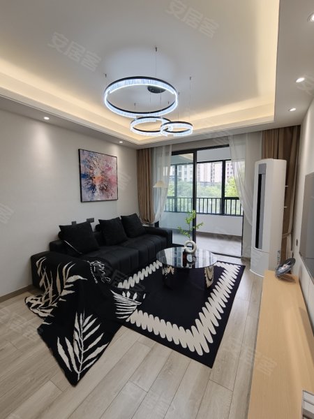 出租兴港和昌云庭三室两厅一卫全屋精装地暖随时看房支持押一付一