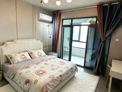 实图实价_罍街_绿地赢海地铁一号线秋浦河路主卧可短租月付