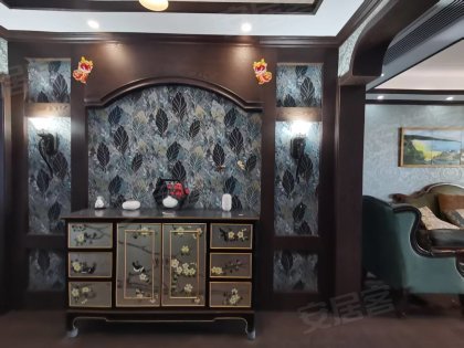 翡翠湖旁_绿城玫瑰园_精装四房_全屋定制_家电齐全_中央空调