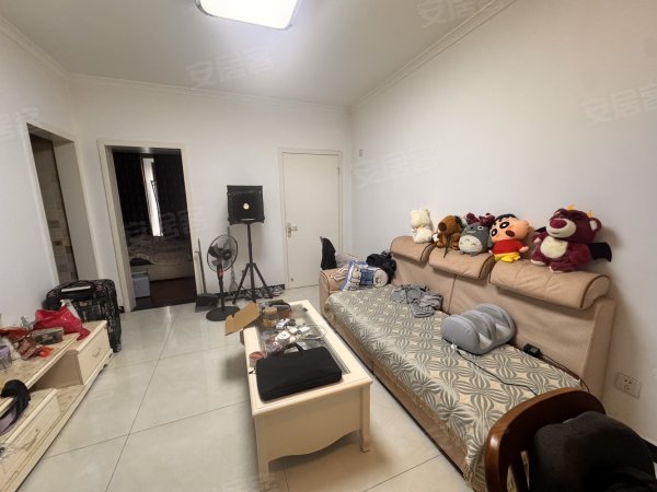 玫瑰绅城_精装修一室一厅_业主自住装修_仅一套_月底入住